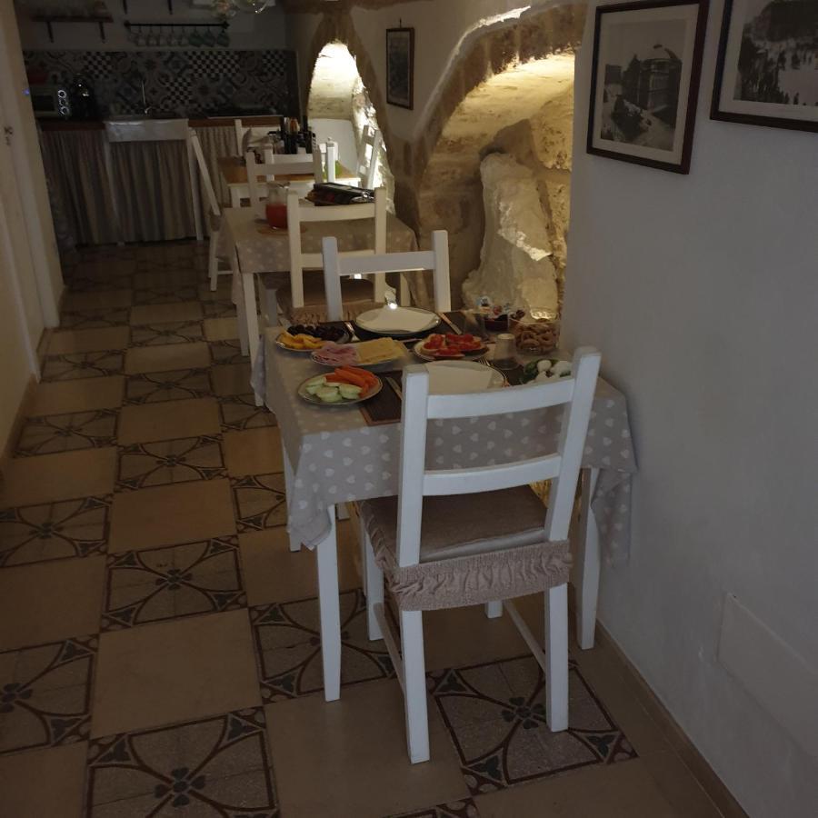 B&B Dei Cardinale Bari Exterior photo
